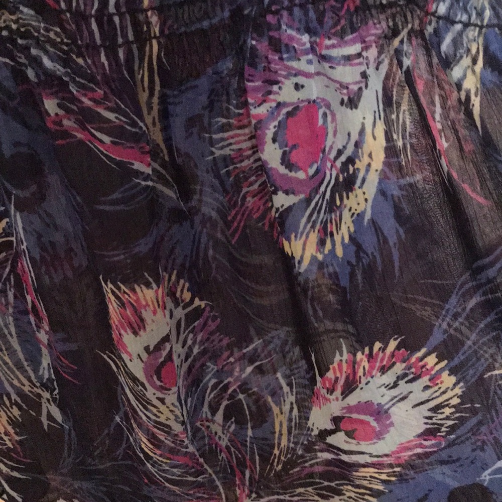 Peacock feather print top - Picture 4 of 8